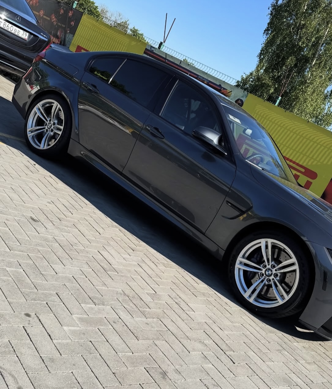 Professional car service at RASI